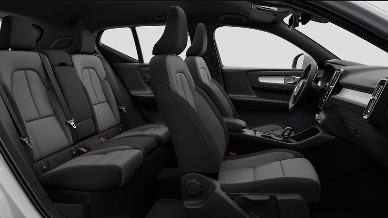 Volvo XC40 (2026) B3 CORE AUT - fotka 6 z 19
