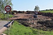 Stavba dálnice D11 v Královci 28. dubna 2025.
