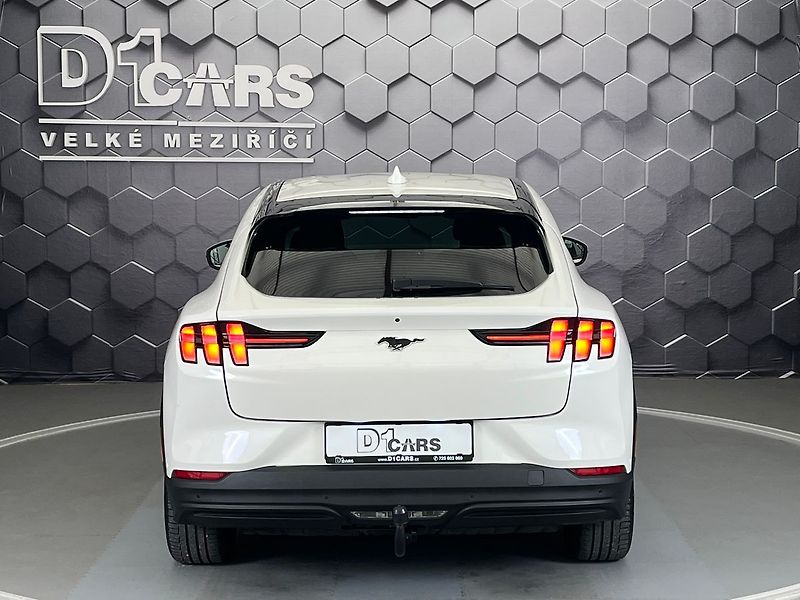 Ford Mustang Mach-E SoH 94,5 %, po servisní prohlí - fotka 3 z 68