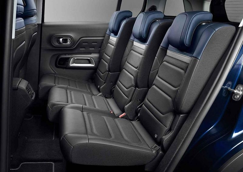 Auto jsme prověřili také v náročném terénu Jizerských hor