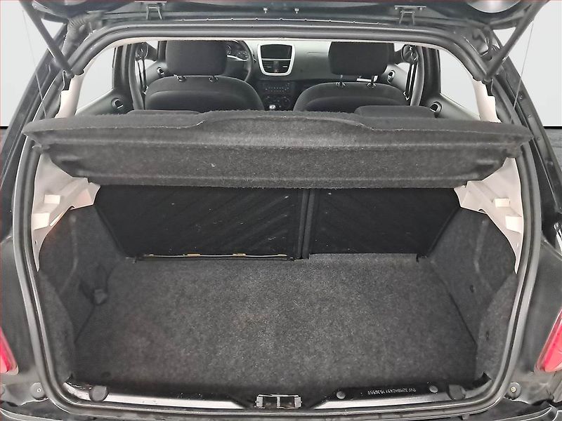 Peugeot 206 (2010) 1.4 HDI, po STK, plně pojízdný - fotka 14 z 16