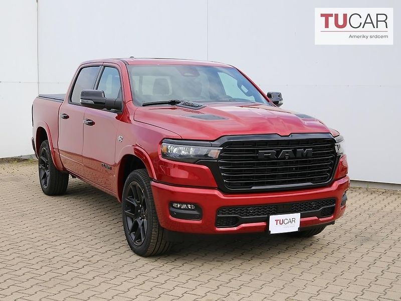 RAM 1500 (2026) Laramie 5.7 V8 HEMI 2026 - fotka 2 z 43