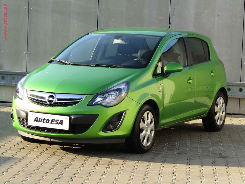 Opel Corsa (2014) 1.2i, ČR, Active, AC - fotka 3 z 21