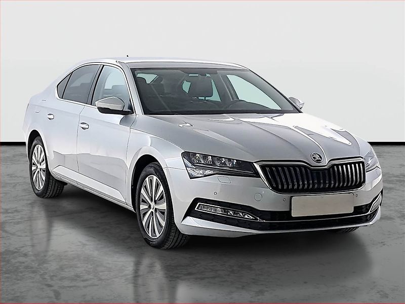 Škoda Superb (2023) 2.0 TSI - fotka 1 z 24