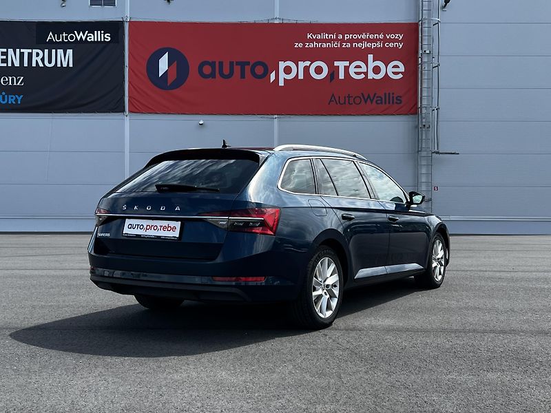 Škoda Superb 2.0TDI DSG Virtual, Kůže, TZ - fotka 4 z 28