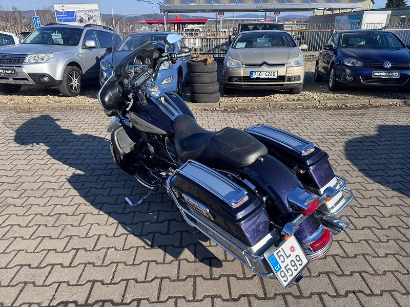 Harley-Davidson (2009) 1,6 57 KW VÝFUKY STK - fotka 3 z 22