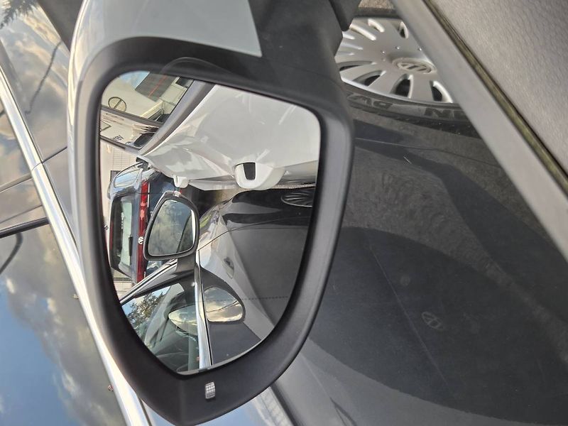 Volkswagen Ostatní California 2.0 TDI DSG Beach L - fotka 25 z 68