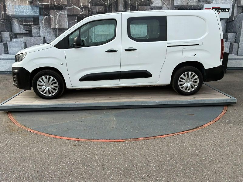 Peugeot Partner (2020) 1.5HDi, 96KW,VYHŘ. SEDADLA,DPH - fotka 4 z 26