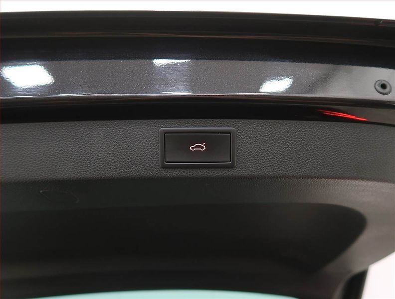 Škoda Karoq (2022) 1.5 TSI, digi klima - fotka 24 z 28