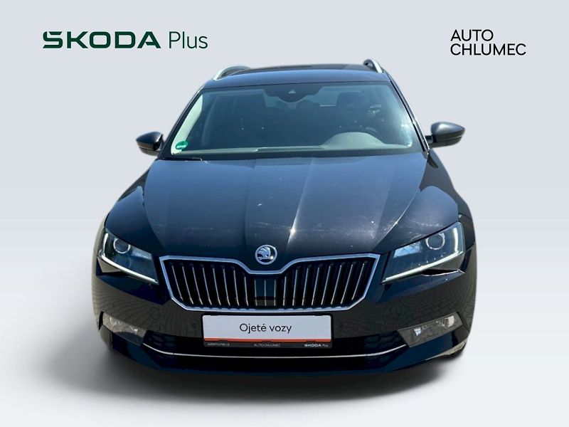 Škoda Superb (2018) Combi 2.0 TDI Style - fotka 4 z 33