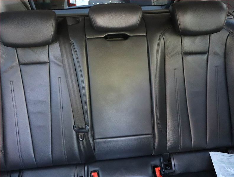 Audi A4 (2016) 2.0 TDI, Kůže, Navi, Bi-Xenony - fotka 10 z 18