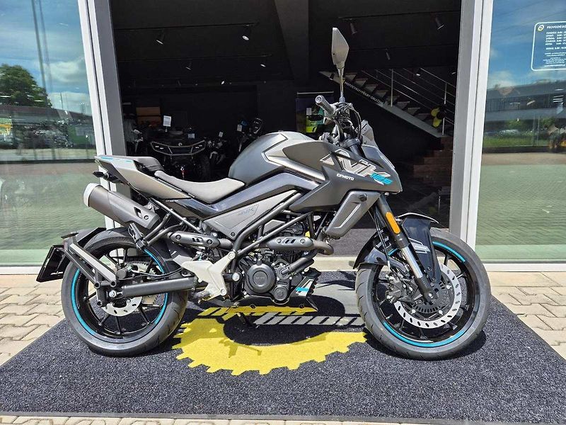 CFMOTO (2026) 125 NK - fotka 23 z 39