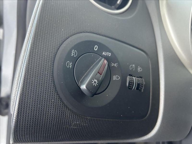 Seat Ibiza 1,4   16V,SERVISKA,KLIMA,TAŽNÉ - fotka 10 z 22