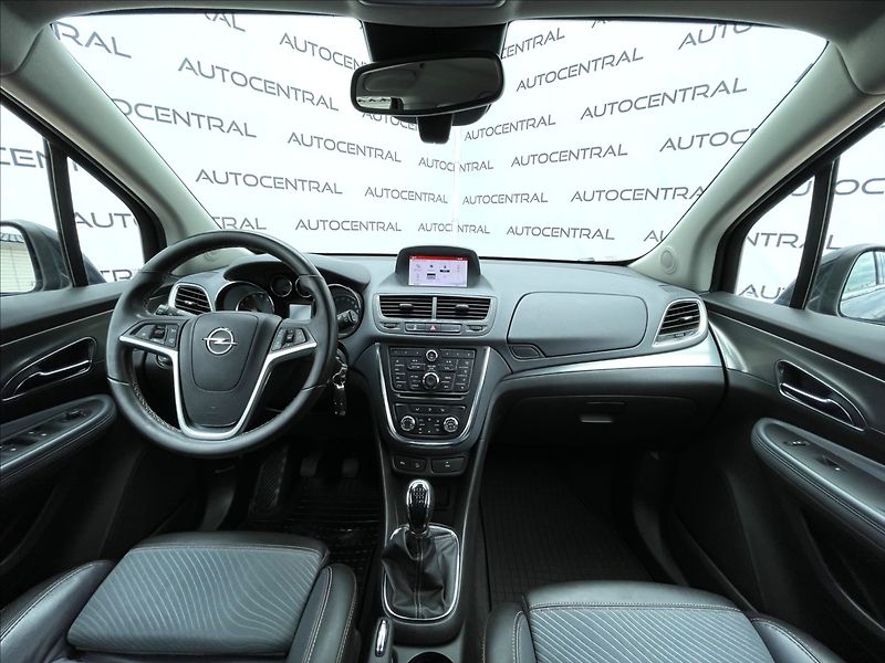 Opel Mokka 1,4 i,Turbo,103kW,4x4,serv.kn. - fotka 20 z 25