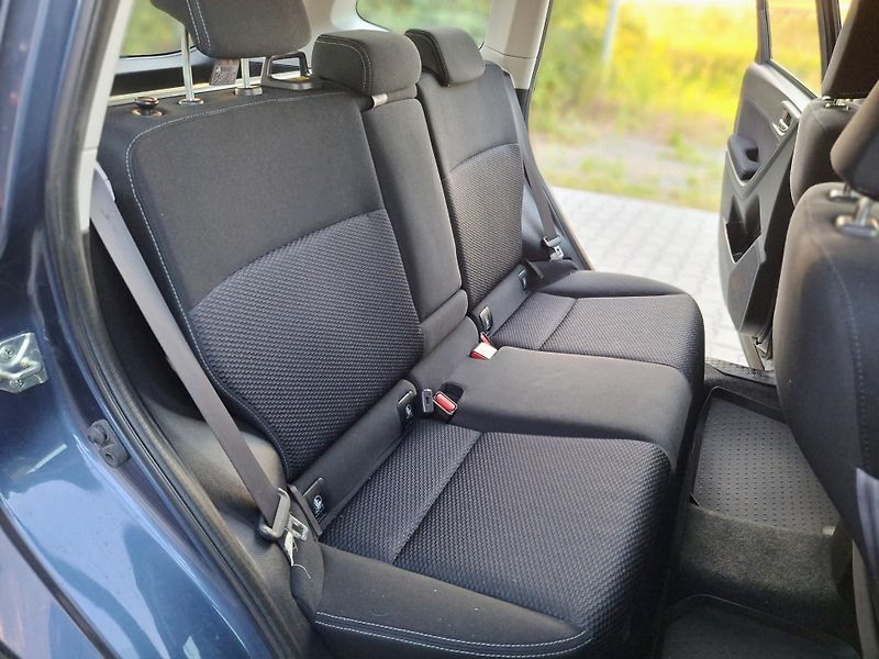 Subaru Forester 2.0 4x4 FACELIT  Rezervace  - fotka 29 z 46