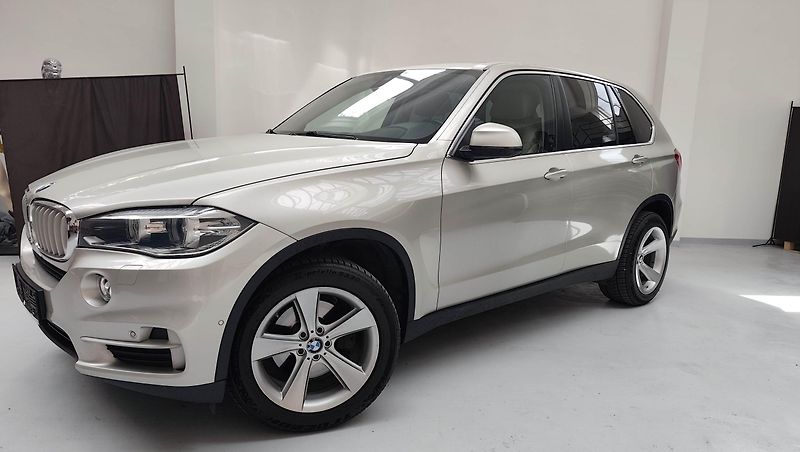 BMW X5 (2014) - fotka 5 z 63