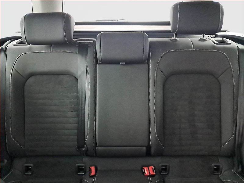 Volkswagen Passat (2020) Highline 2.0 TDI - fotka 10 z 20