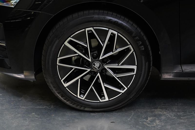 Škoda Octavia - fotka 10 z 27