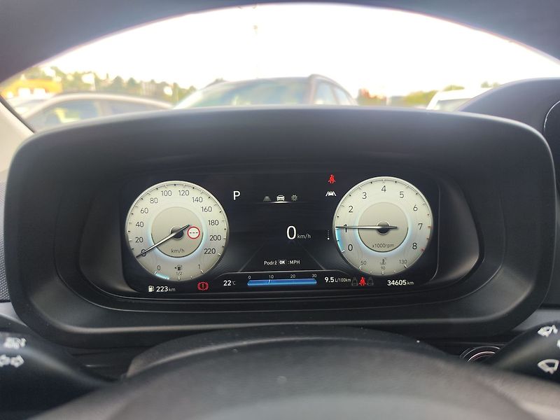 Hyundai Bayon 1.0 T-GDI/74kW DCT Smart Clima - fotka 14 z 26