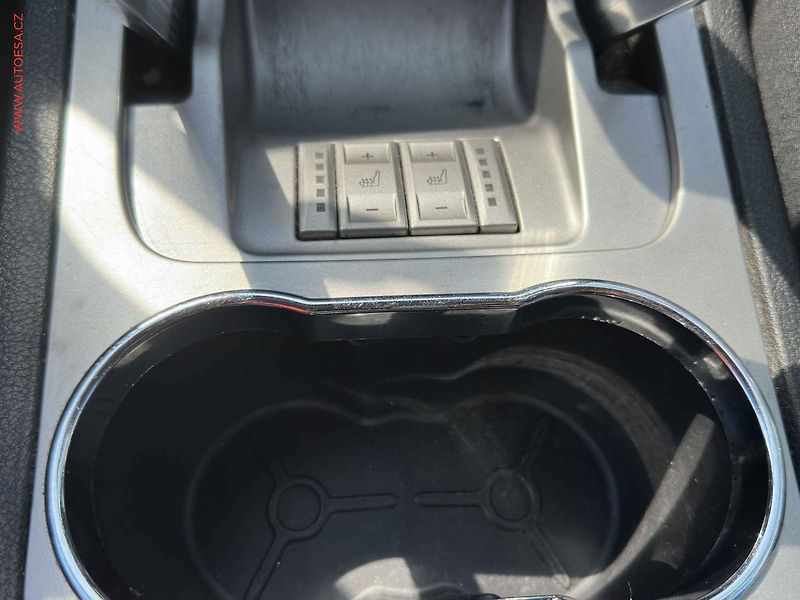Ford S-MAX (2009) 2.5T, autoAC - fotka 15 z 19