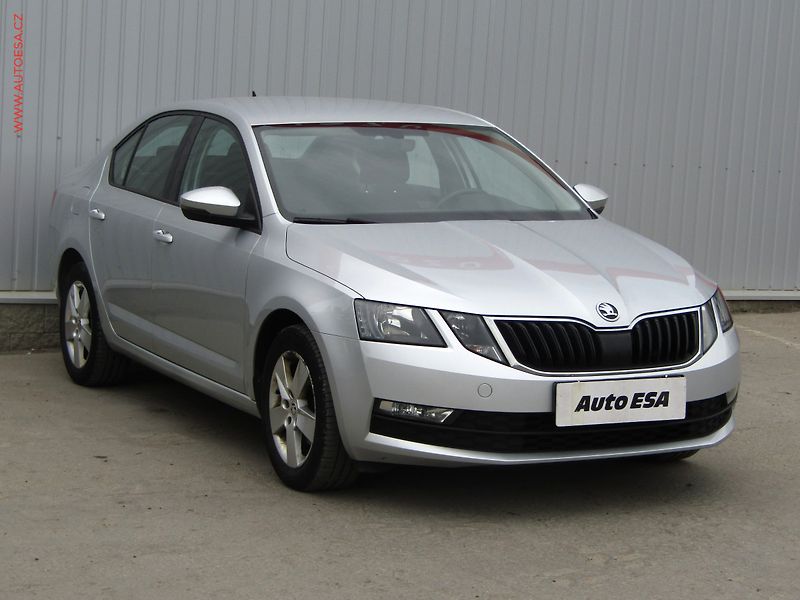 Škoda Octavia (2019) 1.6 TDi, ČR, Ambition - fotografie inzerátu