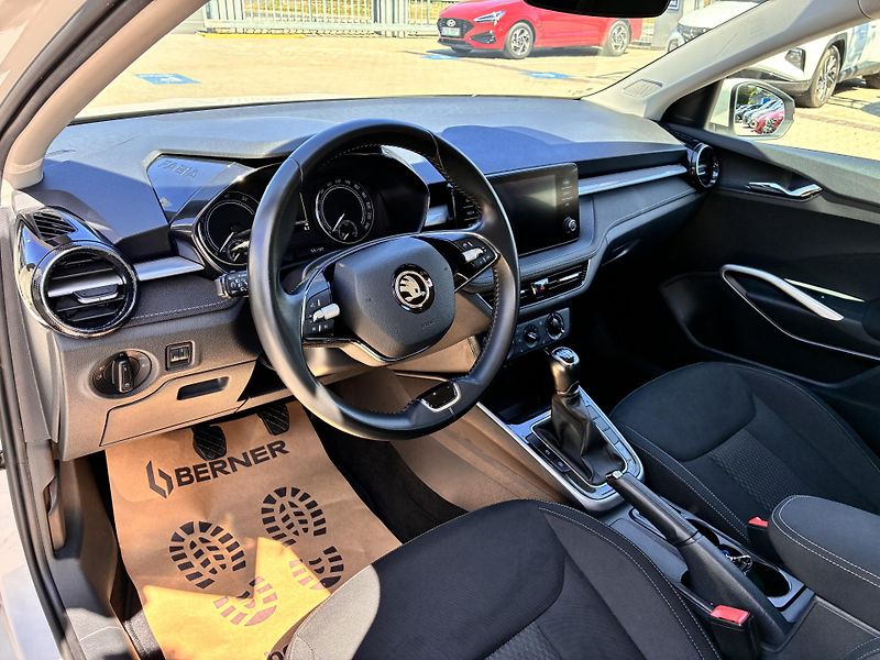 Škoda Fabia 1.0TSI-81KW,1.MAJITEL,STYLE... - fotka 9 z 31