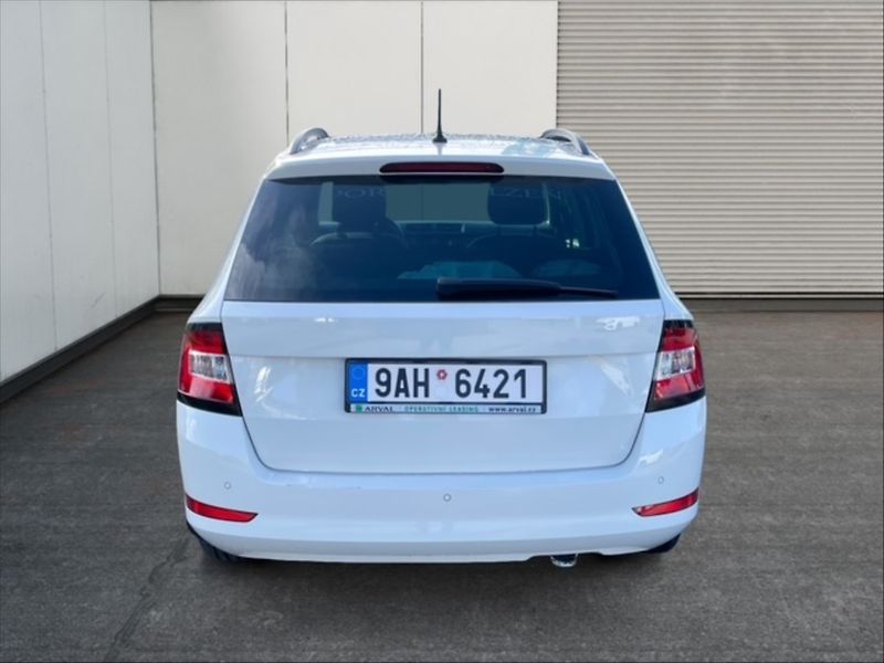 Škoda Fabia 1,0 TSI 70 Ambition - fotka 5 z 11
