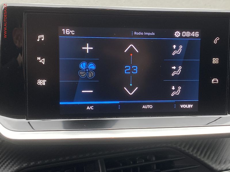 Peugeot 208 (2021) 1.2 PT, AC, tempo, kamera - fotka 15 z 18