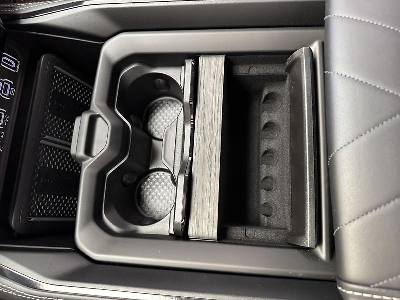 RAM 1500 Limited 3,0 I6 550HP - fotka 51 z 61