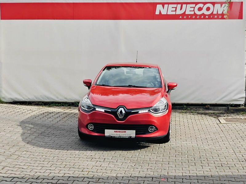Renault Clio (2015) 1,2 16V 54 kW Limited - fotka 4 z 40