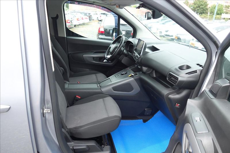 Toyota ProAce City Verso 1,2 T 96KW,ČR,1 MAJ.,7 MÍST. - fotka 13 z 50