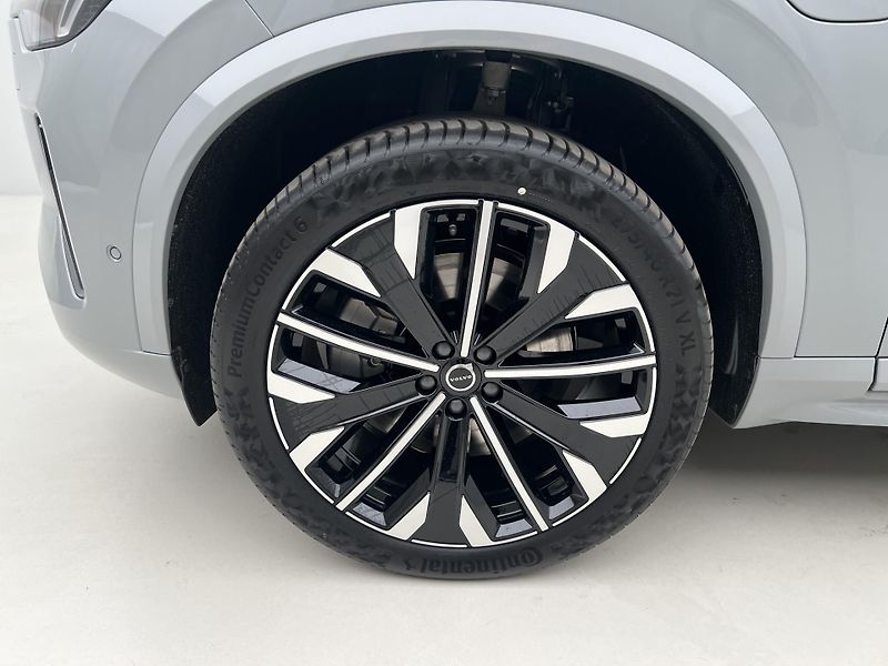 Volvo XC90 (2026) T8 AWD RECHARGE PLUS AUT - fotka 16 z 49