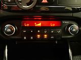 Kia Carens (2015) 1.7CRDI, ČR, AC, výhřev sed. - náhled 19