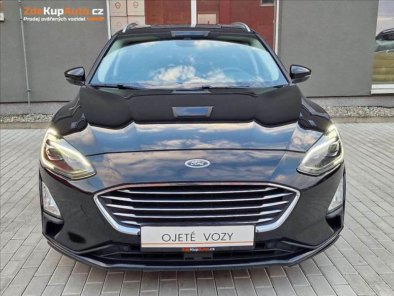 Ford Focus 1.5 EcoBlue Titanium,ČR,1.Maj - fotka 4 z 47
