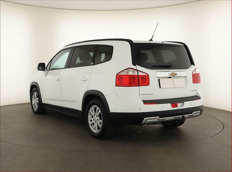 Chevrolet Orlando (2014) 2.0 VCDi, 7 míst, Tempomat - fotka 4 z 15