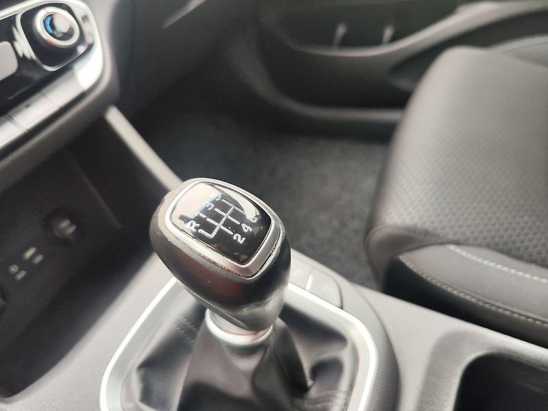 Hyundai i30 1.0 T-GDI/88kW Komfort - fotka 16 z 29