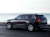 Volvo XC90.