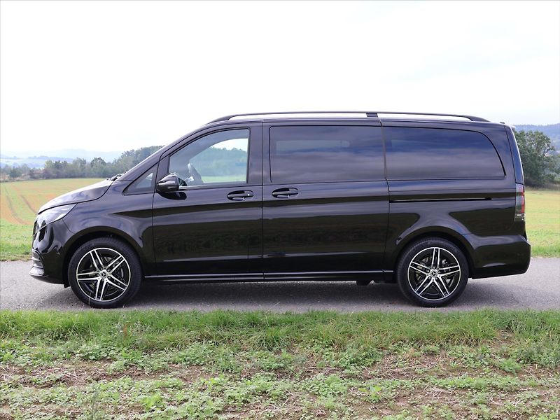 Mercedes-Benz Třídy V 2,0 300d 4Matic Long Exclusive - fotka 4 z 54