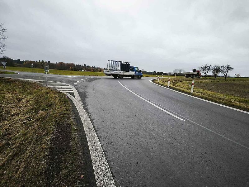 Nejnebezpečnější křižovatka v Plzeňském kraji se nachází u obce Hořehledy.