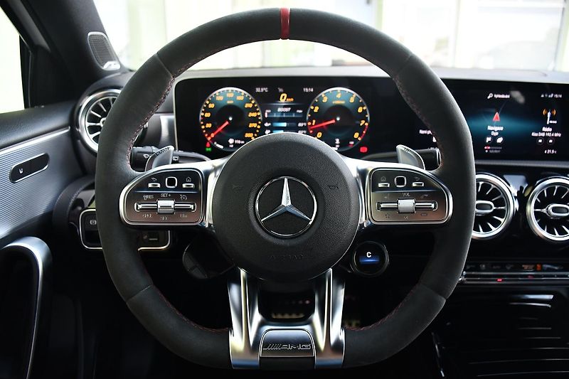 Mercedes-Benz Třídy A 45S AMG 4MATIC+PPF - fotka 27 z 59