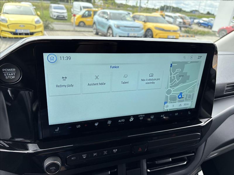 Ford Tourneo Custom 2,0 EcoBlue 125kW Titanium X - fotka 44 z 59