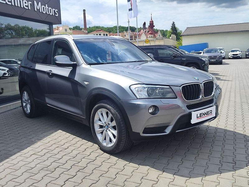 BMW X3 20d/135kW xDrive ČR - fotka 3 z 33