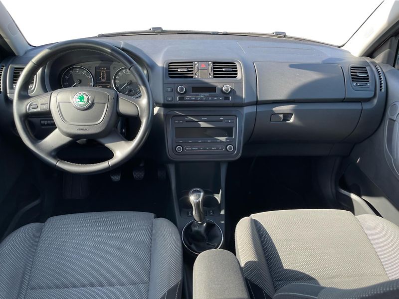 Škoda Fabia 1.2 TSi ELEGANCE PLUS - fotka 5 z 24