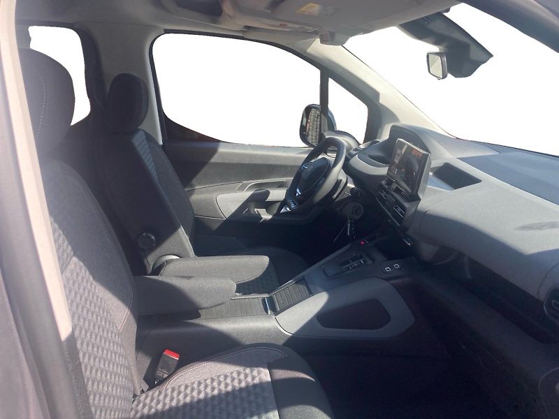 Peugeot Rifter (2026) GT BlueHDi 130 S&S EAT8        - fotka 13 z 13