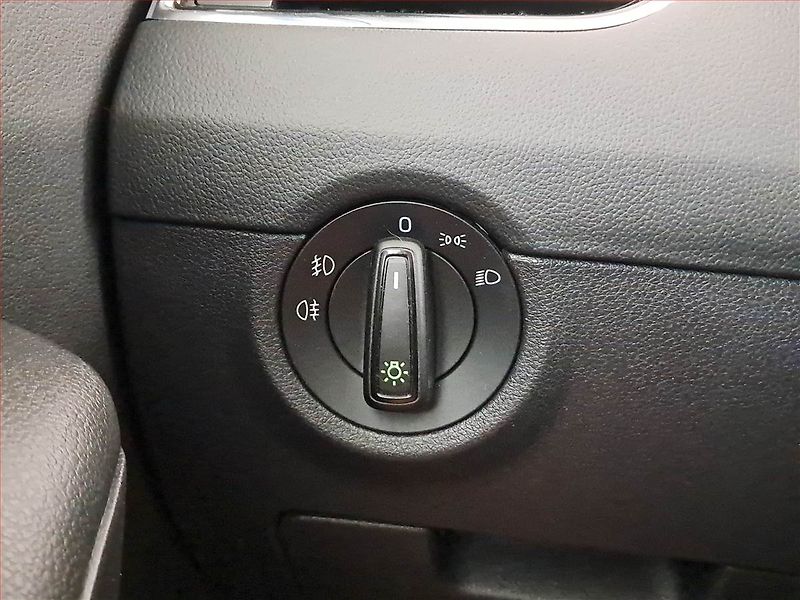 Škoda Octavia (2018) Ambition 1.6 TDI, ČR,1.maj - fotka 17 z 18
