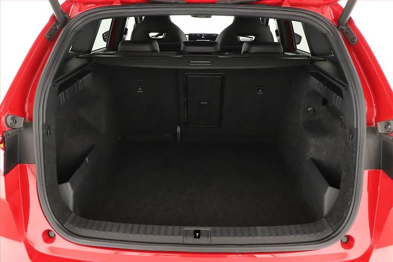 Škoda Enyaq (2022) Sportline iV 80 (82 kWh) - fotka 18 z 20