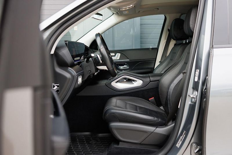 Mercedes-Benz GLS (2019) GLS 400d 4Matic AMG Line - fotka 37 z 63