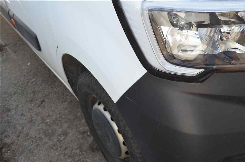 Renault Master (2023) 2,3 DCI - fotka 6 z 15