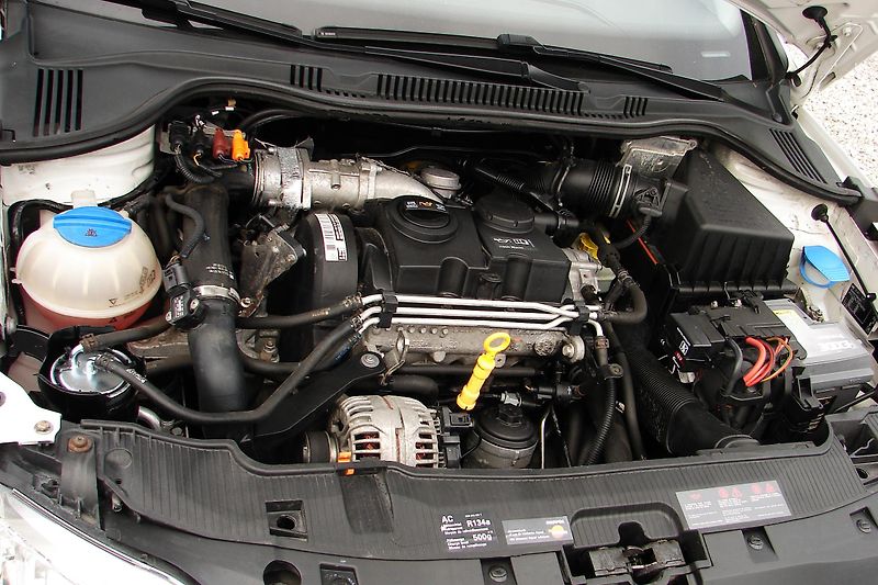 Seat Ibiza IV 1,4TDi 80PS EcoMotive KLIMA - fotka 25 z 32