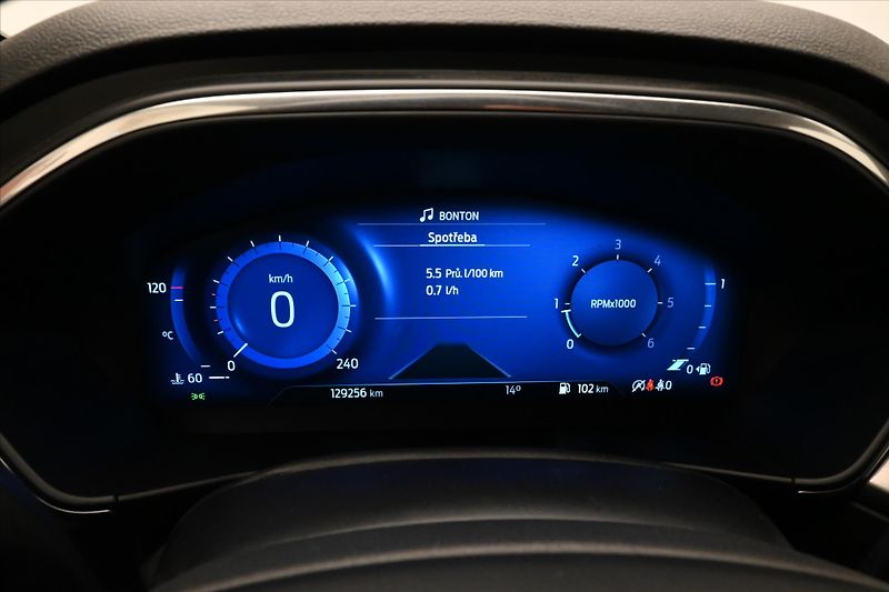 Ford Focus 2,0 EcoBlue 110kW Titanium X Z - fotka 14 z 27
